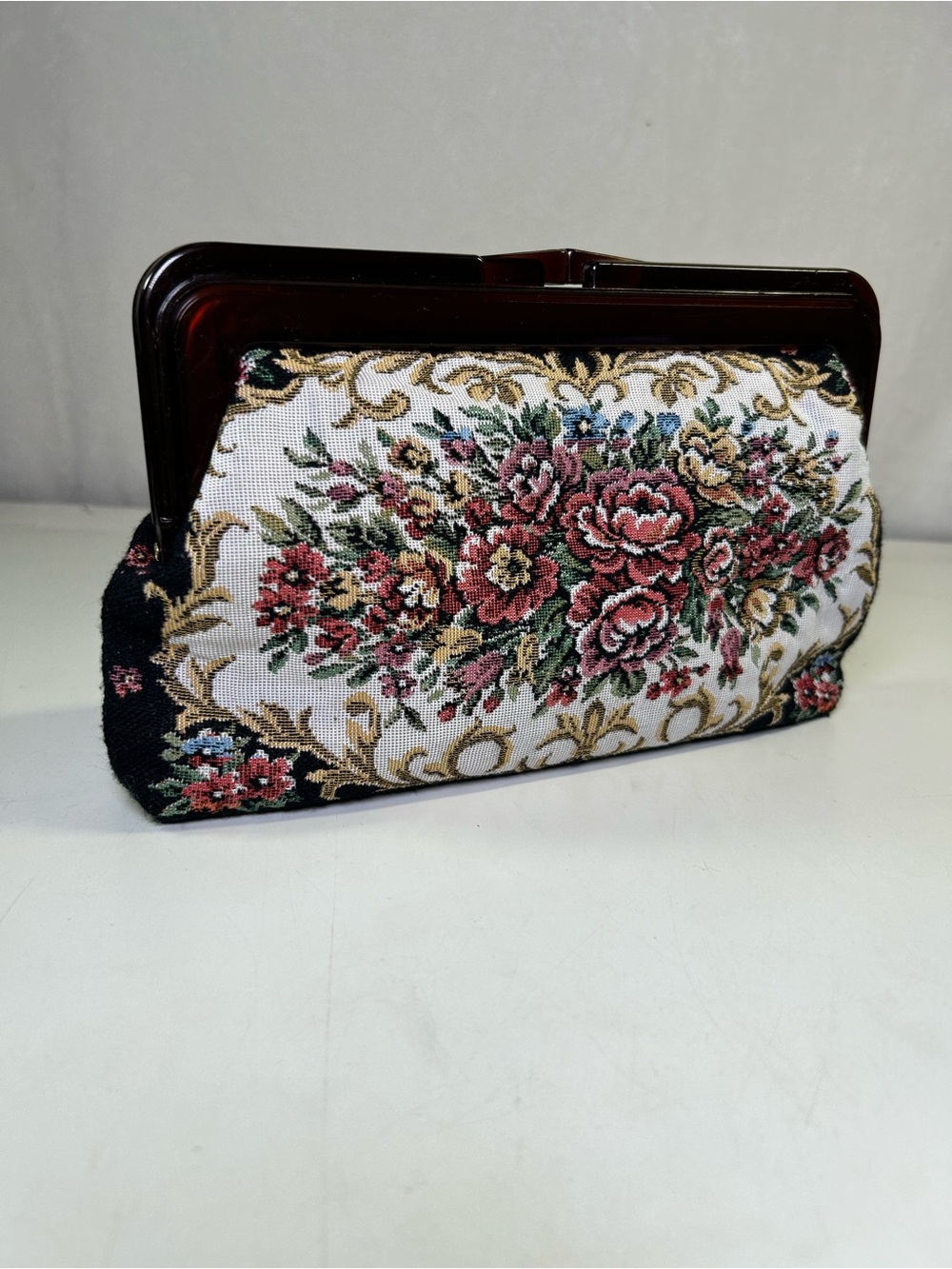 Vintage Floral Tapestry Kiss  Lock Frame Clutch Purse Evening Bag